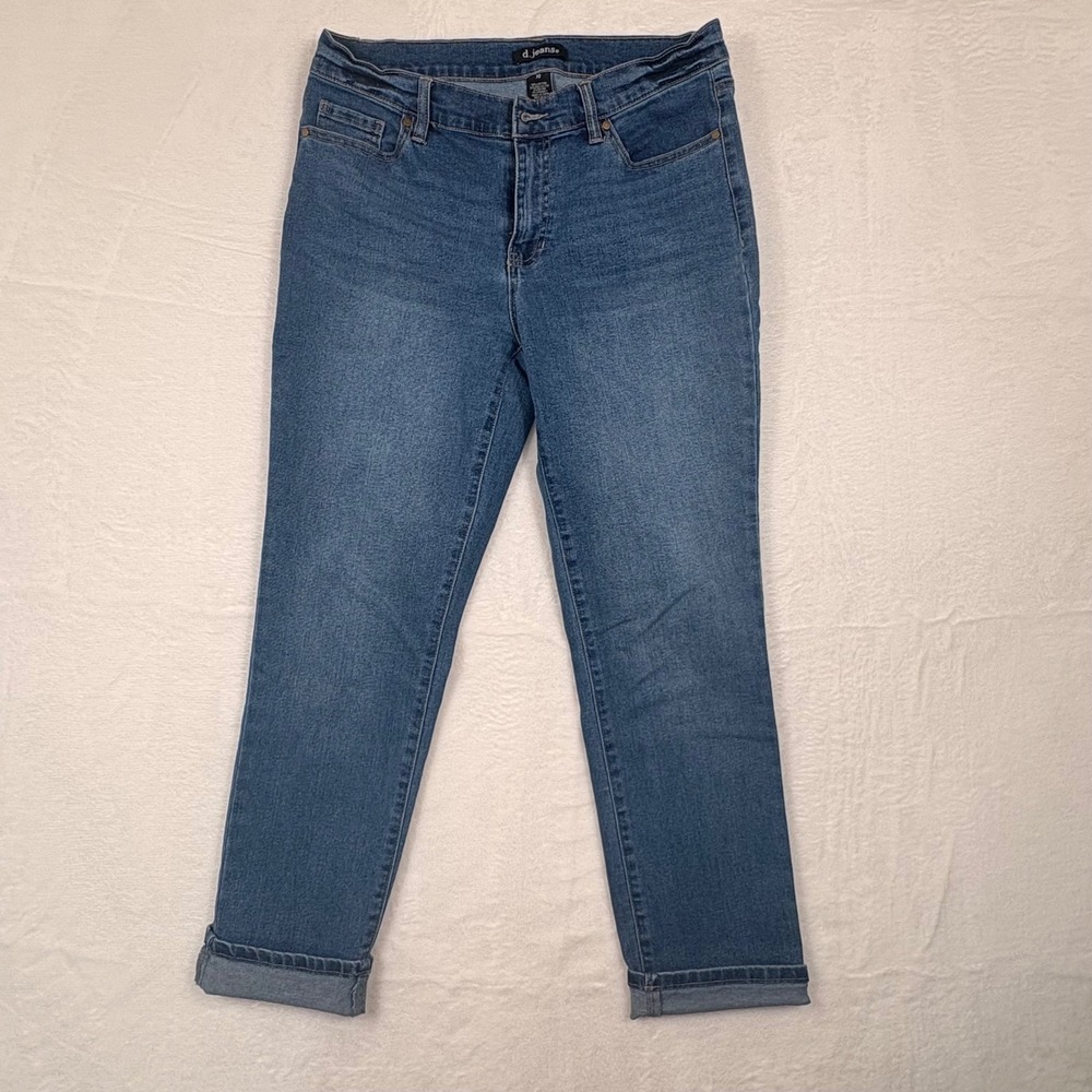 D.Jeans Womens Size 10 Medium Wash‎ Straight Leg Stretch Denim Cuffed Jeans
